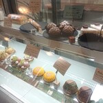 阿蘇レストラン&菓子屋 ギフト - 店内のケーキコーナー