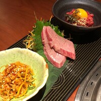 蕃 YORONIKU - 生肉盛り合わせ