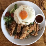 タイ国専門食堂 - カオマンガイ・トード