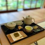 茶茗館 - 料理写真:川根茶−煎茶のセット−（300円税込）