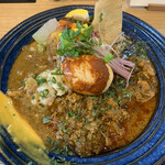 Mカッセ - 3種（スパイスチキン&キーマ&週替わり海老150%カレー）
      ＋スパイス燻製玉子　1300円＋100円