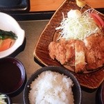 京都 丹波黒地鶏かずき - 地鶏カツ定食