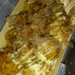 ここか - たこやき(しお) 12個 = 550円　生地に旨味があるので　しおが　一押しです!