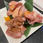 YAKINIKU 和牛焼肉LAB - 大山鶏3種盛り合わせ