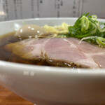 麺屋 わしわ - 横から見ても、美しい❣️