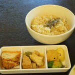 なぎ食堂 - ランチ なぎA定食（ソイミートの唐揚げ）:副菜、ご飯