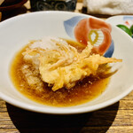 日本橋 蕎ノ字 - ◆車海老の頭
      ☆二つ目は天つゆで頂く。