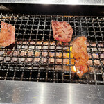 個室焼肉・神戸牛官兵衛 - 