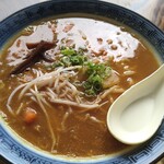 仁兵衛 - カレーラーメン