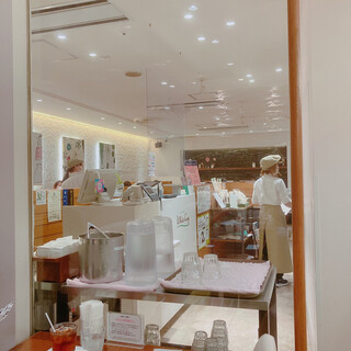 ミルク&パフェ よつ葉ホワイトコージ_2