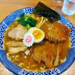 ハマカゼ拉麺店 - 特製中華そば(ミニパーコー追加トッピング)