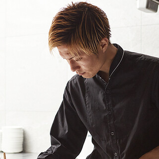 四季折々の旬食材で丁寧に仕上げるモダン・フレンチ