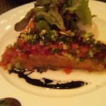 瞬間サーモン　温泉卵添え