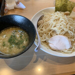 濃厚鶏ソバ 麺 ザ クロ - 