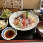 肴鮨菜むつき - 海鮮丼　1000円