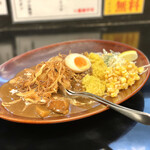 カレーは飲み物。 - 黒いカレー（中）