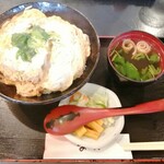 雲母 - 「カツ丼」900円
