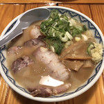 とんぴととりの光龍益 - にんにく投入