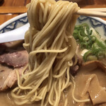 とんぴととりの光龍益 - 麺リフトアップ