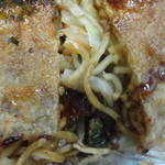 お好み焼プラザ - そばが白い