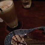 NATURAL CAFE - 