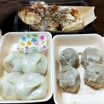 Takoyaki O Takou - タコ焼きソース＆肉汁餃子＆青とうがらしシュウマイ