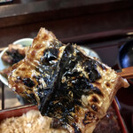 炭焼うなぎ あおいや - うなぎ様の皮目、パリのパリ！！