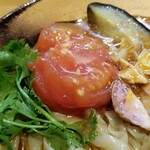 ラーメン巌哲 - 冷やし麻婆麺＋パクチー