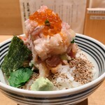 日本橋海鮮丼 つじ半 - ぜいたく丼 梅 1,100円