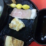 多武峰観光ホテル - 鶏、豚、ぎんなん、しいたけ