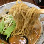 大来軒 - 麺アップ