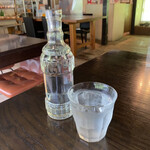 Kafe Ju-Ru - 無料飲料：氷水-ボトル