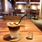 cafe Oasis - カフェラテ500円