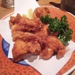 地鶏料理 味千両 - 鶏の唐揚げ