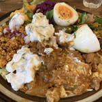 キュマン - ラムカレーとキーマ