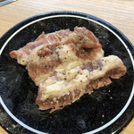 廻転レーン焼肉 いっとう - 上カルビ　税込220円