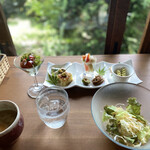 Hirutoko Kafe - 野菜スープ前菜