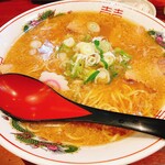 豚まるラーメン - 豚まるラーメン