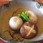 ろあん松田 - 小芋、椎茸、青菜炊き合わせ