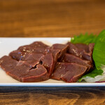 かつ美食堂 - 2021.8 レバー刺し（1,485円）