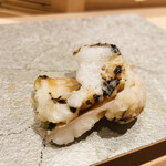 寿司栄 - イシガキ貝　炙り