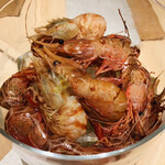 寿司栄 - インテリア　今日のネタ　海老