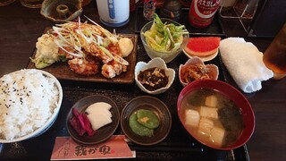 Kushiyaki Ba Waga Ya - ピリ辛唐揚げ定食ご飯大盛り