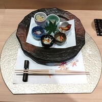 梅田 鮨 よこ田 - 