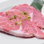 焼肉 龍 - 最高級のお肉をリーズナブルな価格てご提供!!