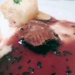 ファンベック・ナオト - エゾジカのロースト