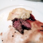 ファンベック・ナオト - エゾジカのロースト　断面