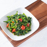 ほうれん草の炒め物    Stir-Fried Spinach