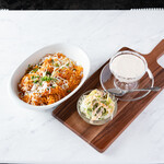 チキンビリヤニとライタセット    Chicken Biryani with Raita
