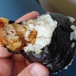 Onigiri Mogami - 唐揚げ　断面